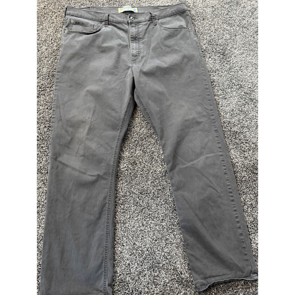 Wrangler Straight Fit Flex Pants Mens 38x30 Gray Chino Casual 95GPWSK